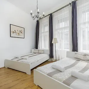 real-apartments-wesselenyi.inbudapesthotels.com/