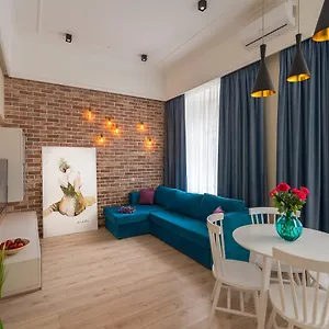 sofievskaya-apartments.hotels-of-kiev.com/